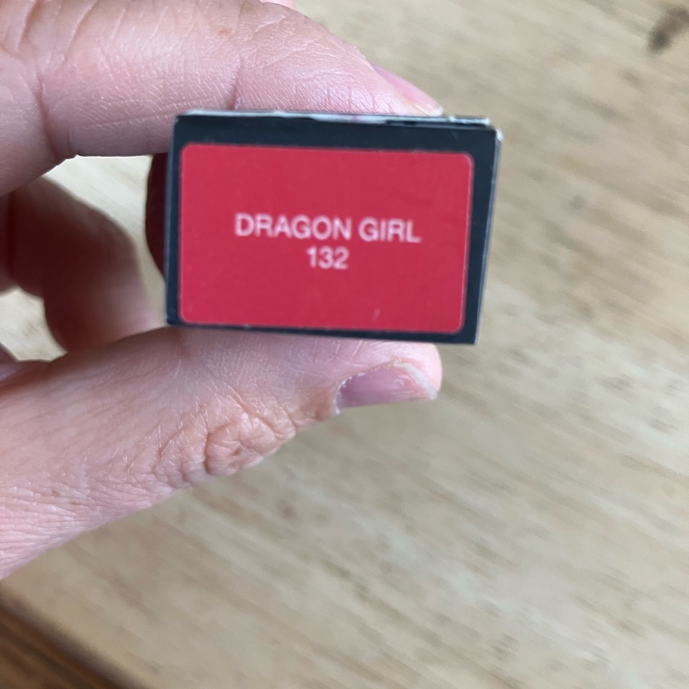 New in box NARS powermatte high intensity lip pencil in dragon girl 32 - Picture 2 of 4